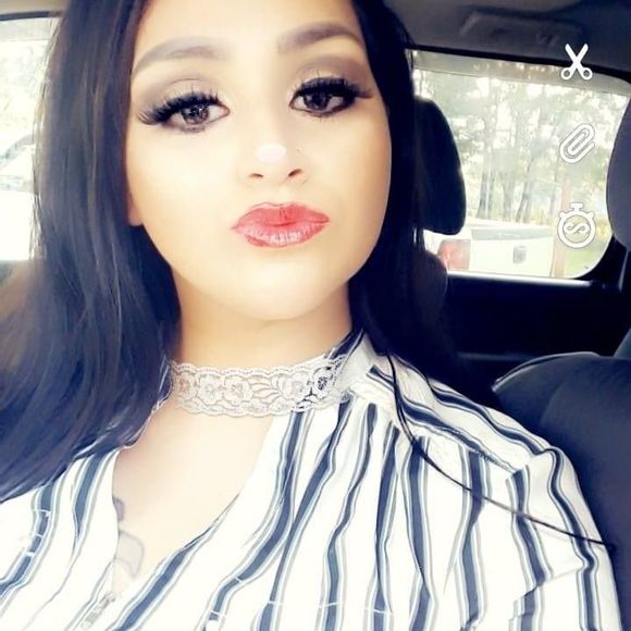 Meet your Posher, Janet - Picture 1 of 1